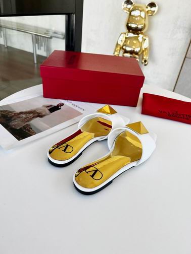 Valentino sz35-43 mnh0305 (18)